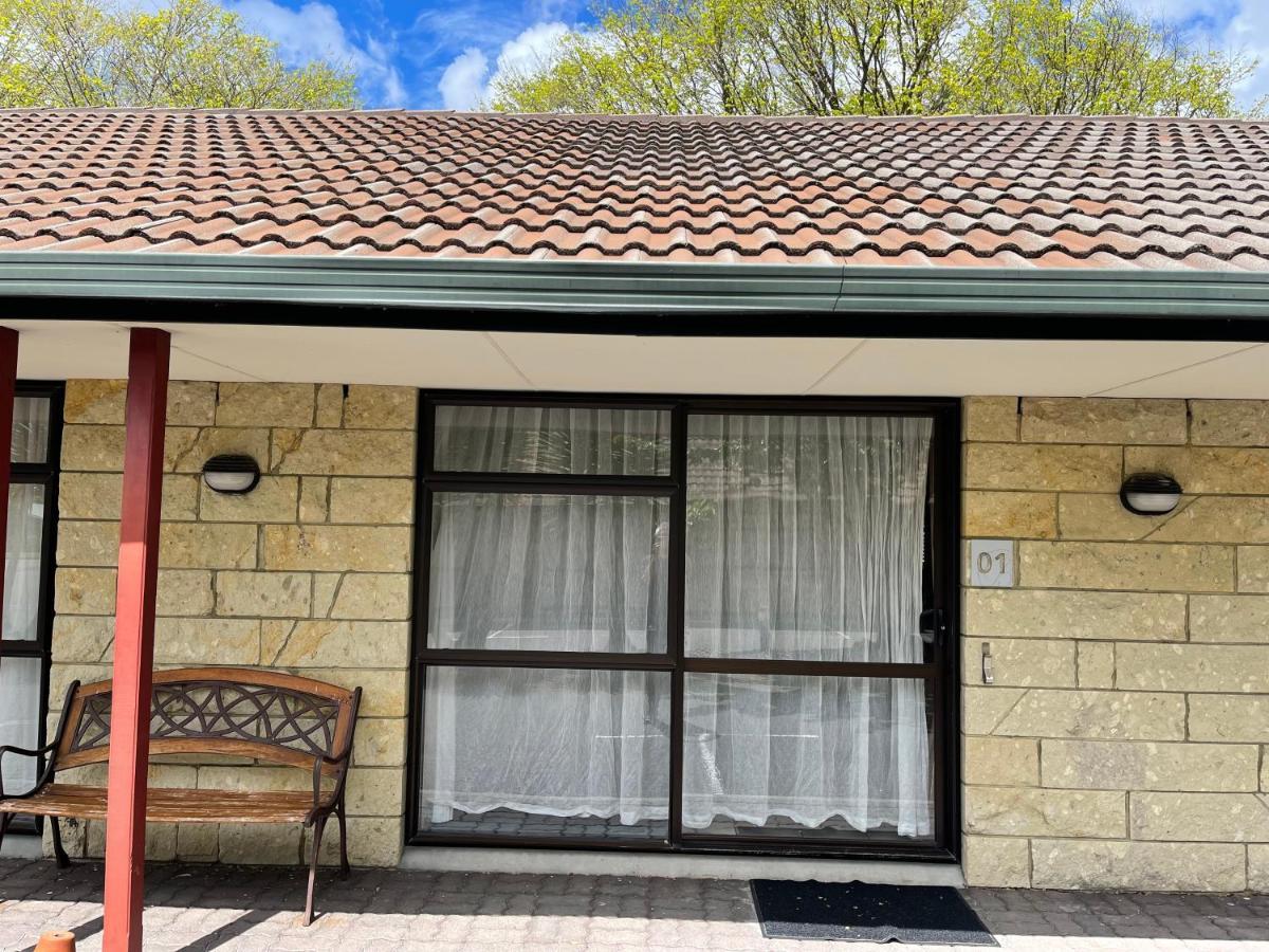 Bentleys Motor Inn Palmerston North Zewnętrze zdjęcie